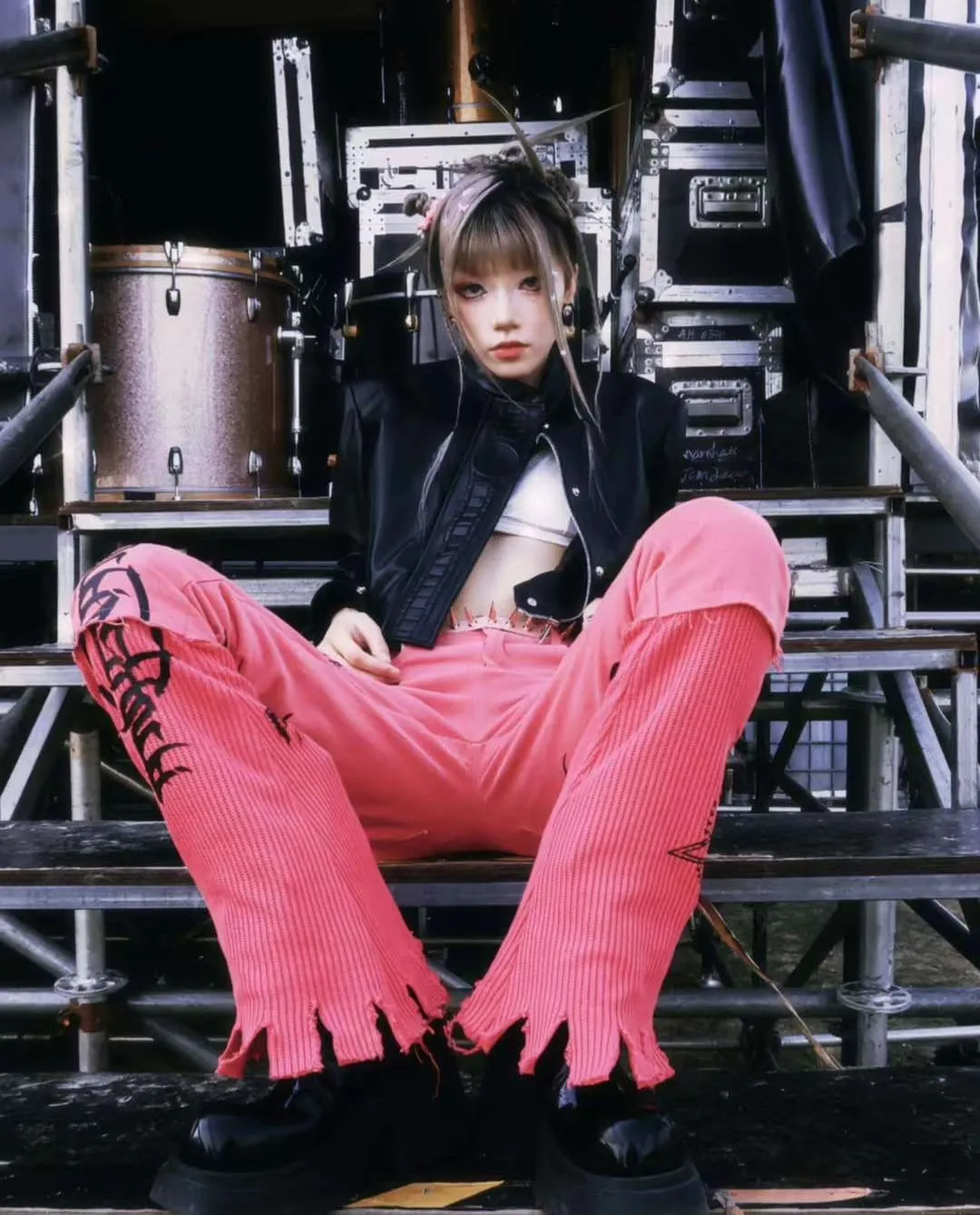 Pinkspink look shot backstage
